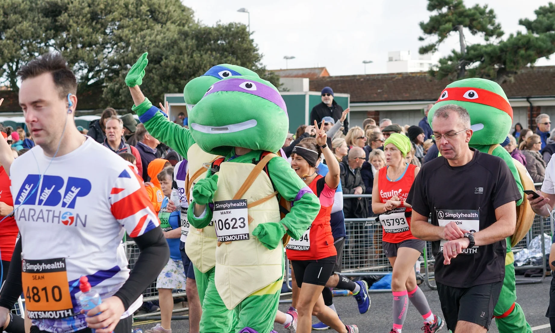 great south run-runners