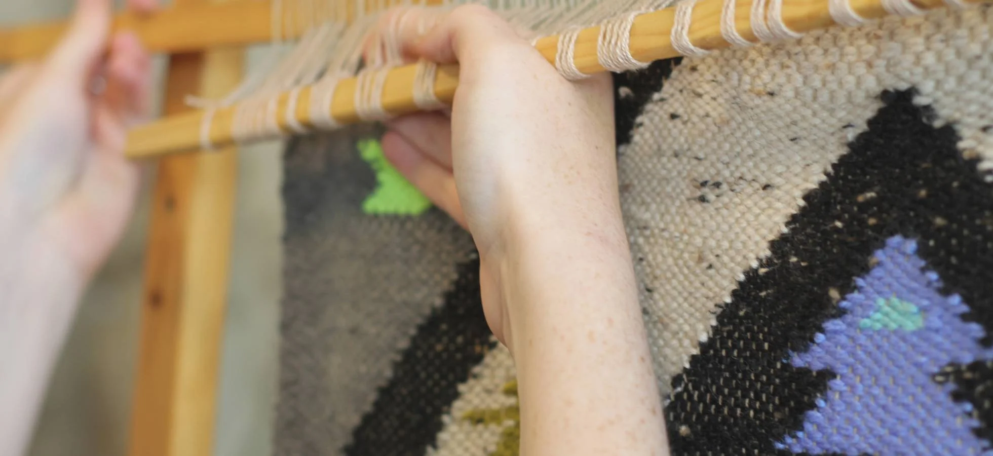 Join weaver Alice Hume at Hotwalls Studios