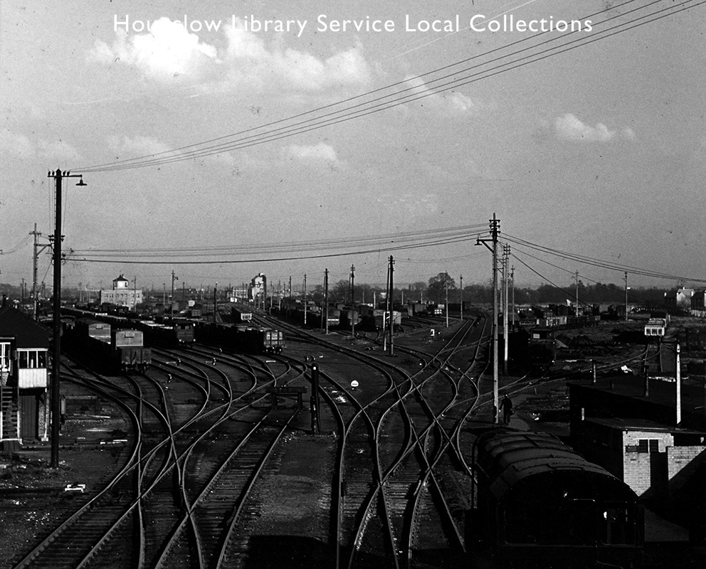 Feltham-Marshalling-Yards-looking-east-to-up-reception-sidings--1960-68-(Acc.-7751).jpg