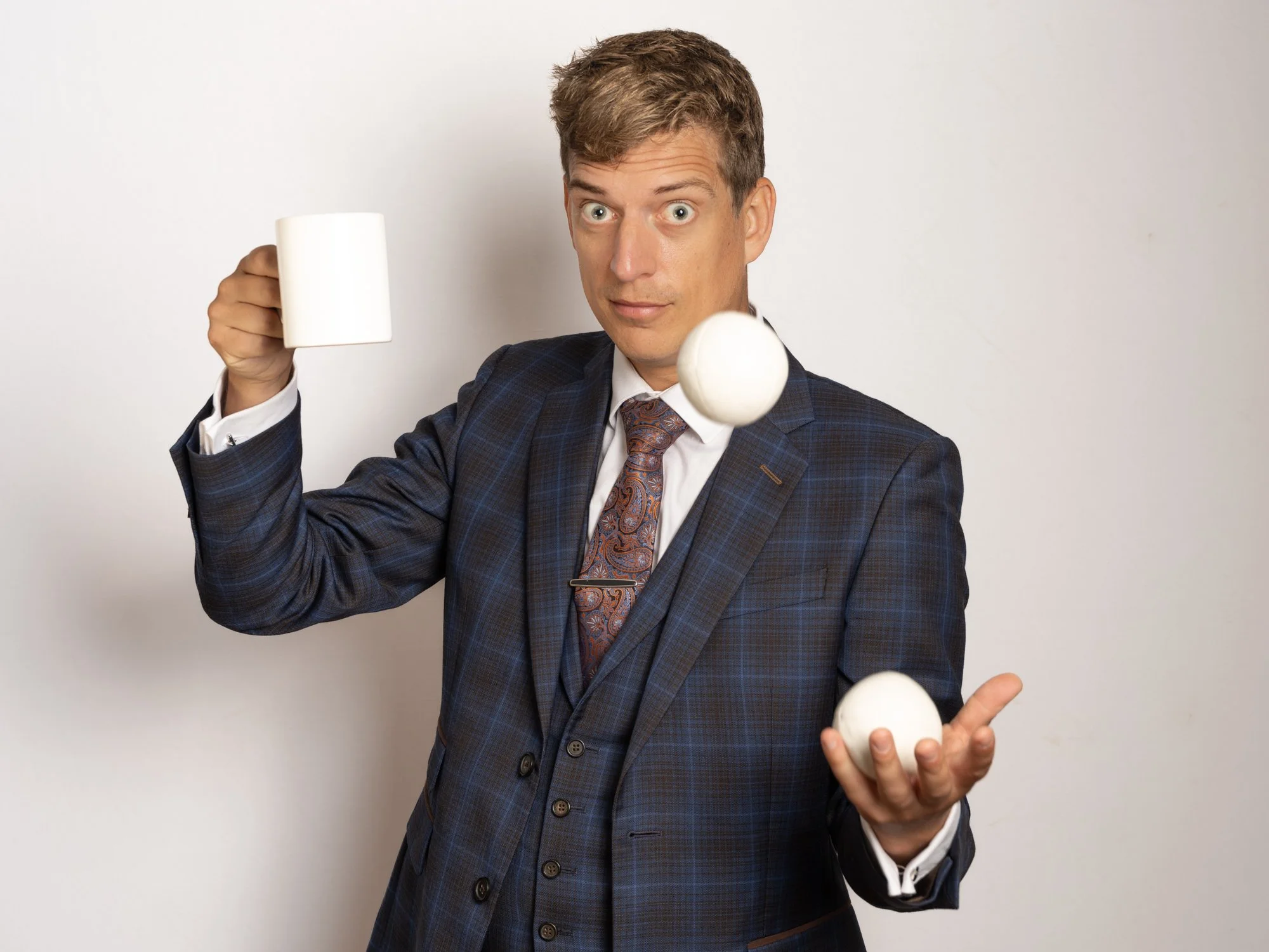The Great Juggling &amp; Comedy Show