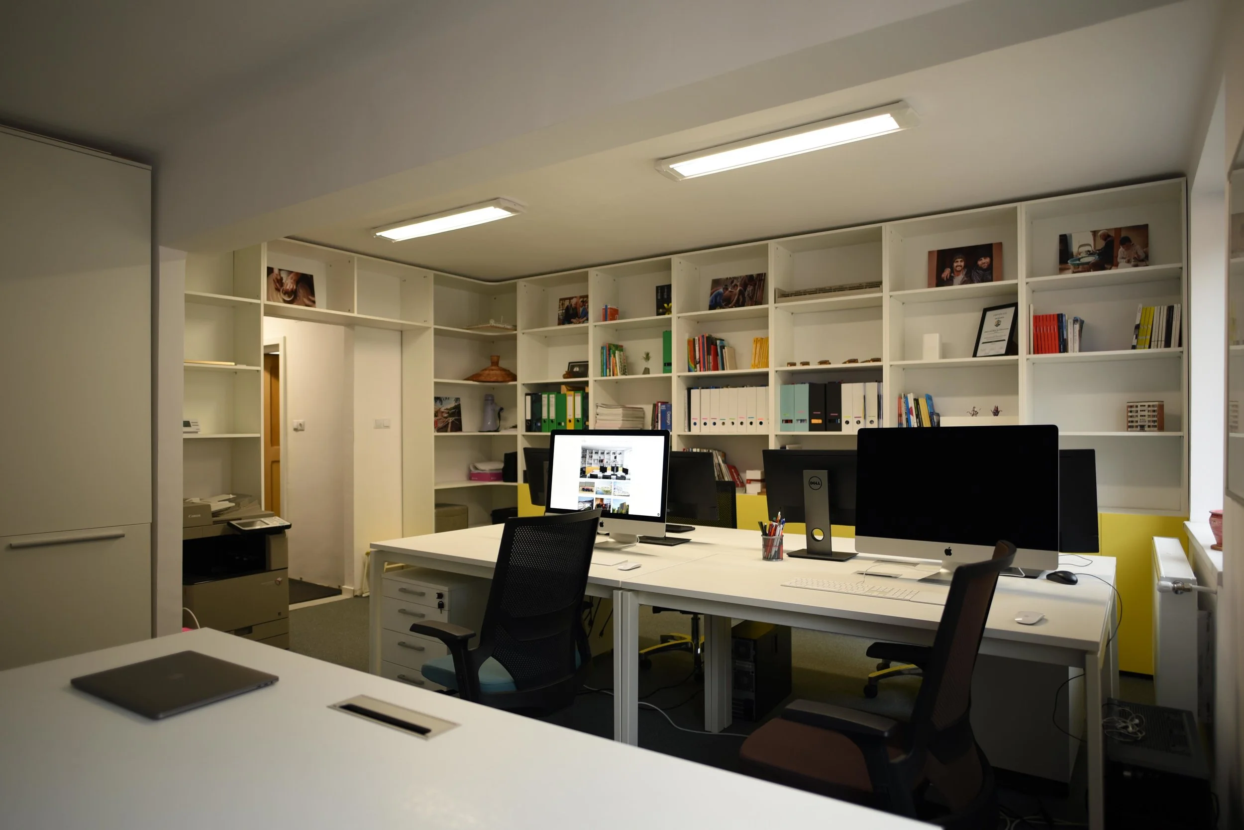 adp arhitectura - amenajare birou 03