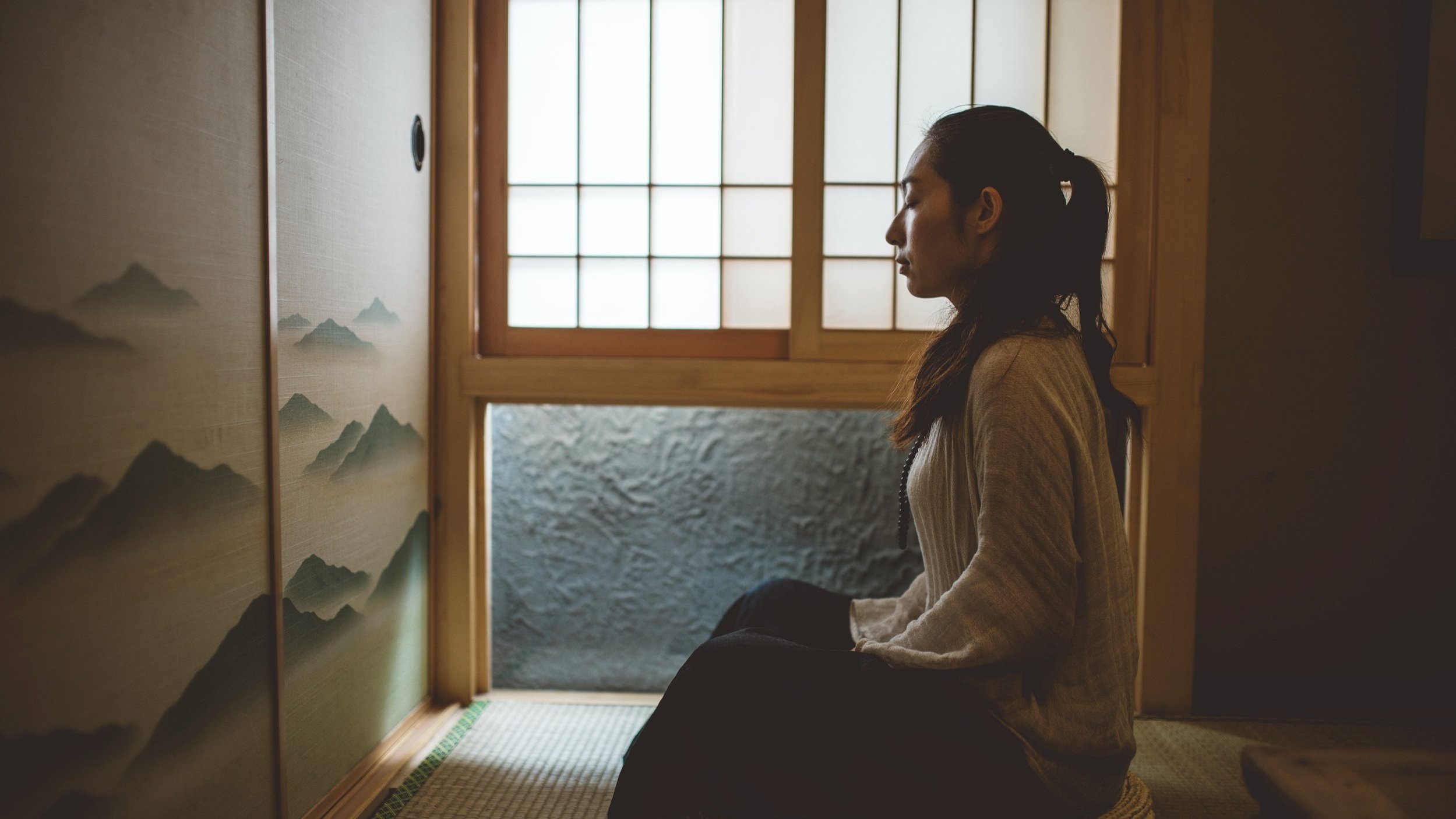 japanese+woman+meditating.jpg