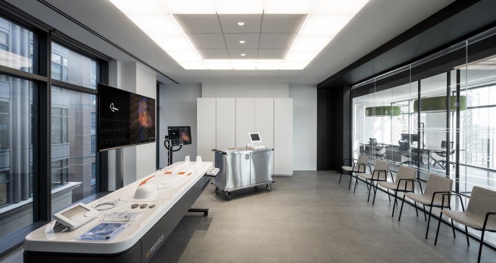 Biotronik-offices-by-Ted-Moudis-Associates-New-York-City-06.jpg