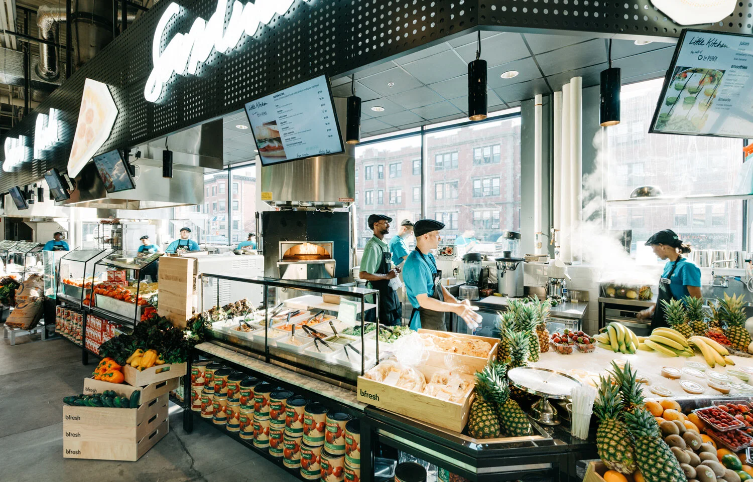 bfresh food store concept. Creative direction by Studio Peter Lundbergh.