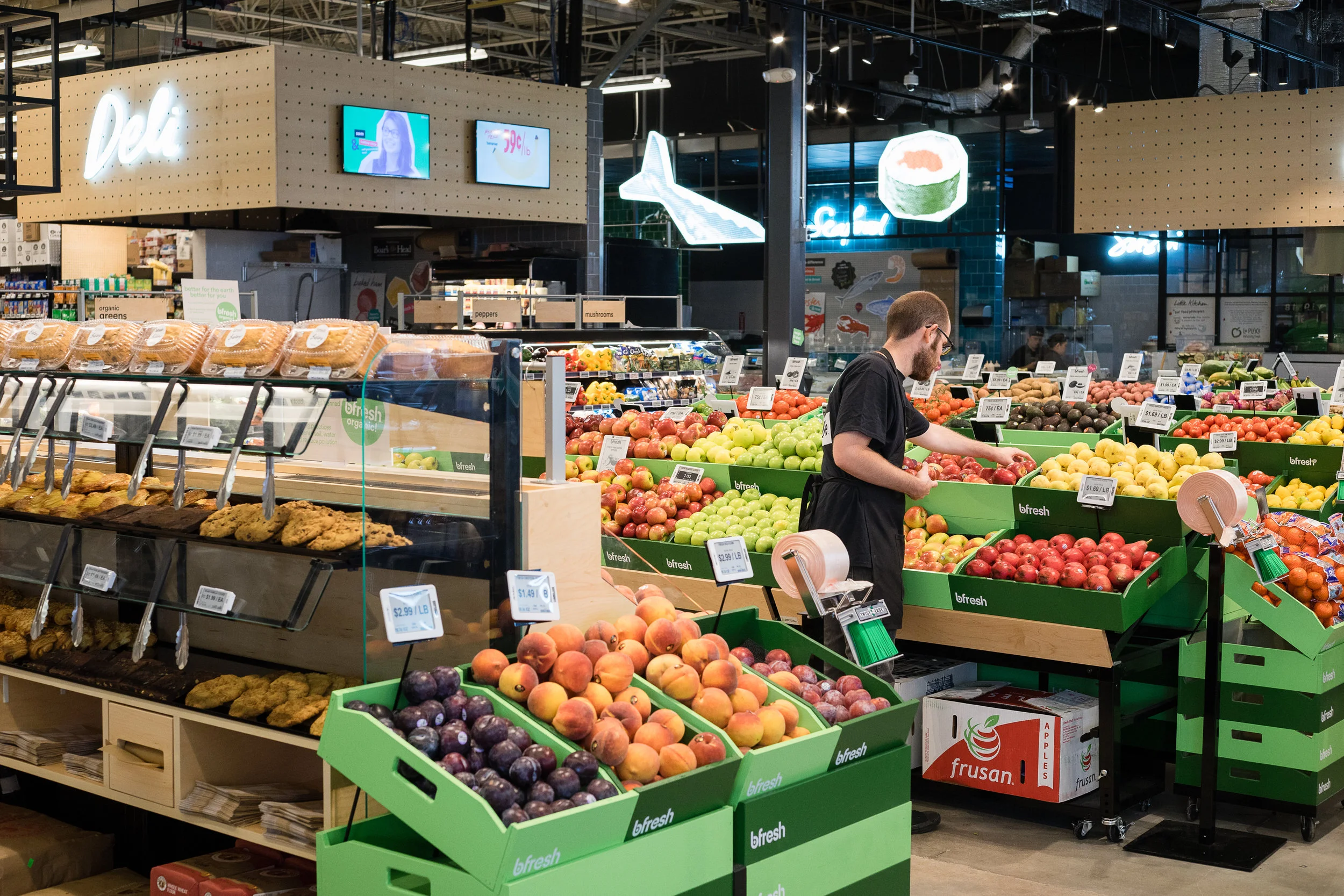 bfresh food store concept. Creative direction by Studio Peter Lundbergh.