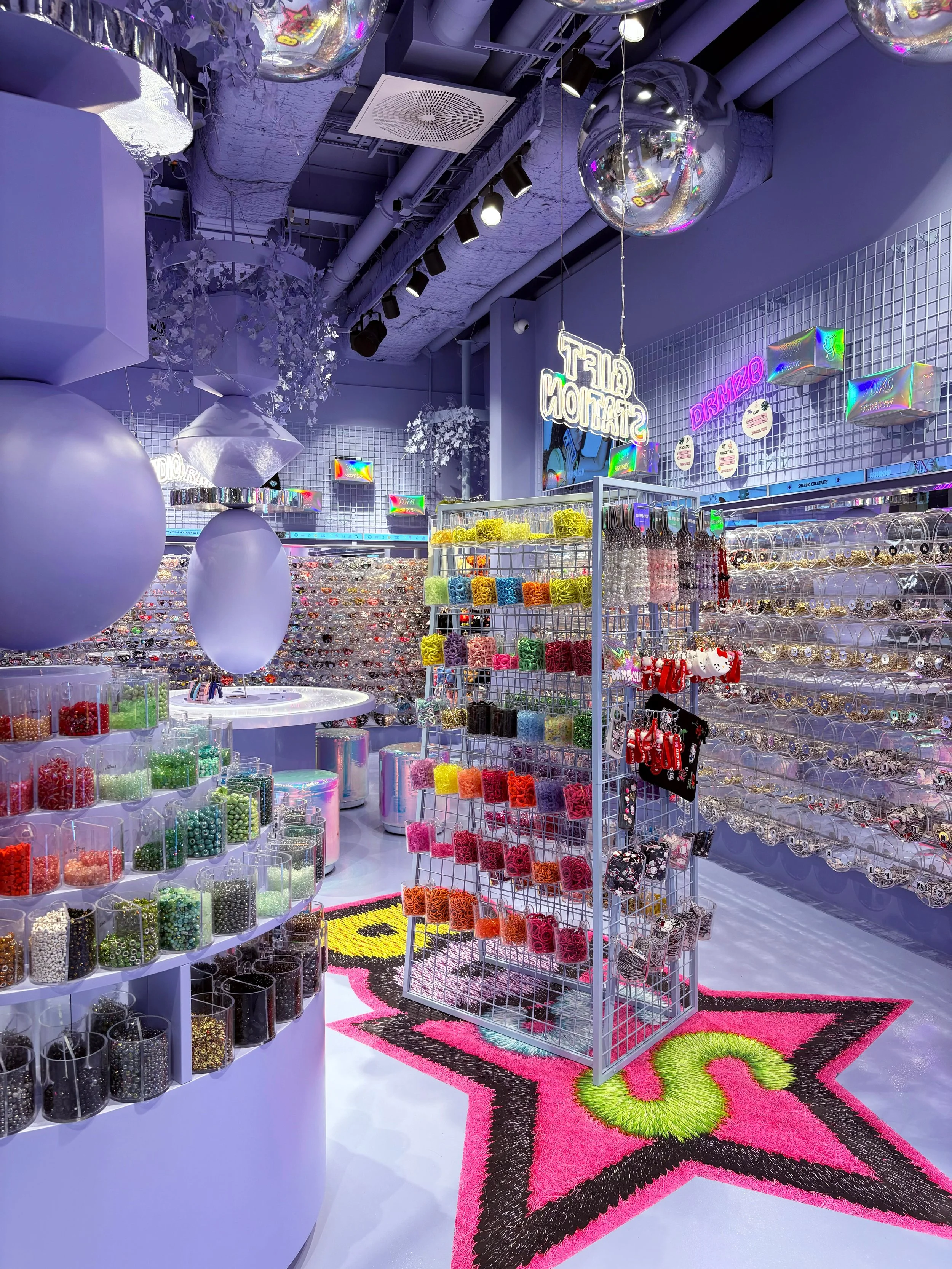 DRMLND display unit at Täby Centrum in Stockholm