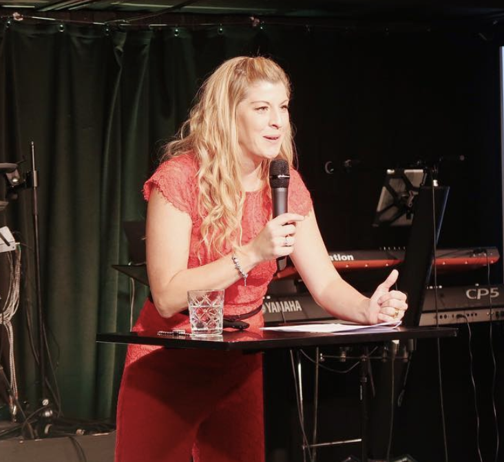 Celebration with Julia Willkander