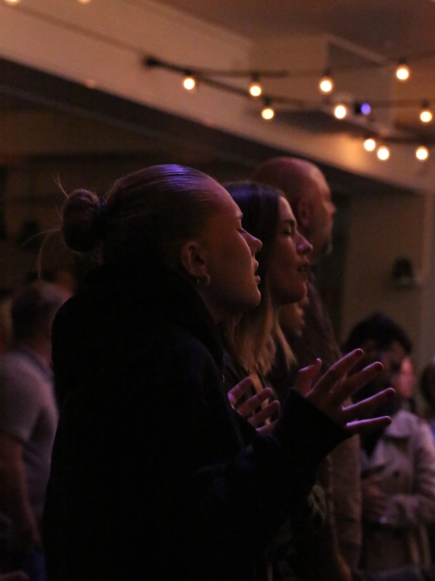 TUESDAY NIGHT PRAYER TONIGHT 🙏🏻

One of our core values at SOS is &rdquo;We Pray With Passion&rdquo; -  and we do! 💪🏻
See you at S:t Peter&rsquo;s Sanctuary (Upplandsgatan 12) at 19.00-20.30! 💜