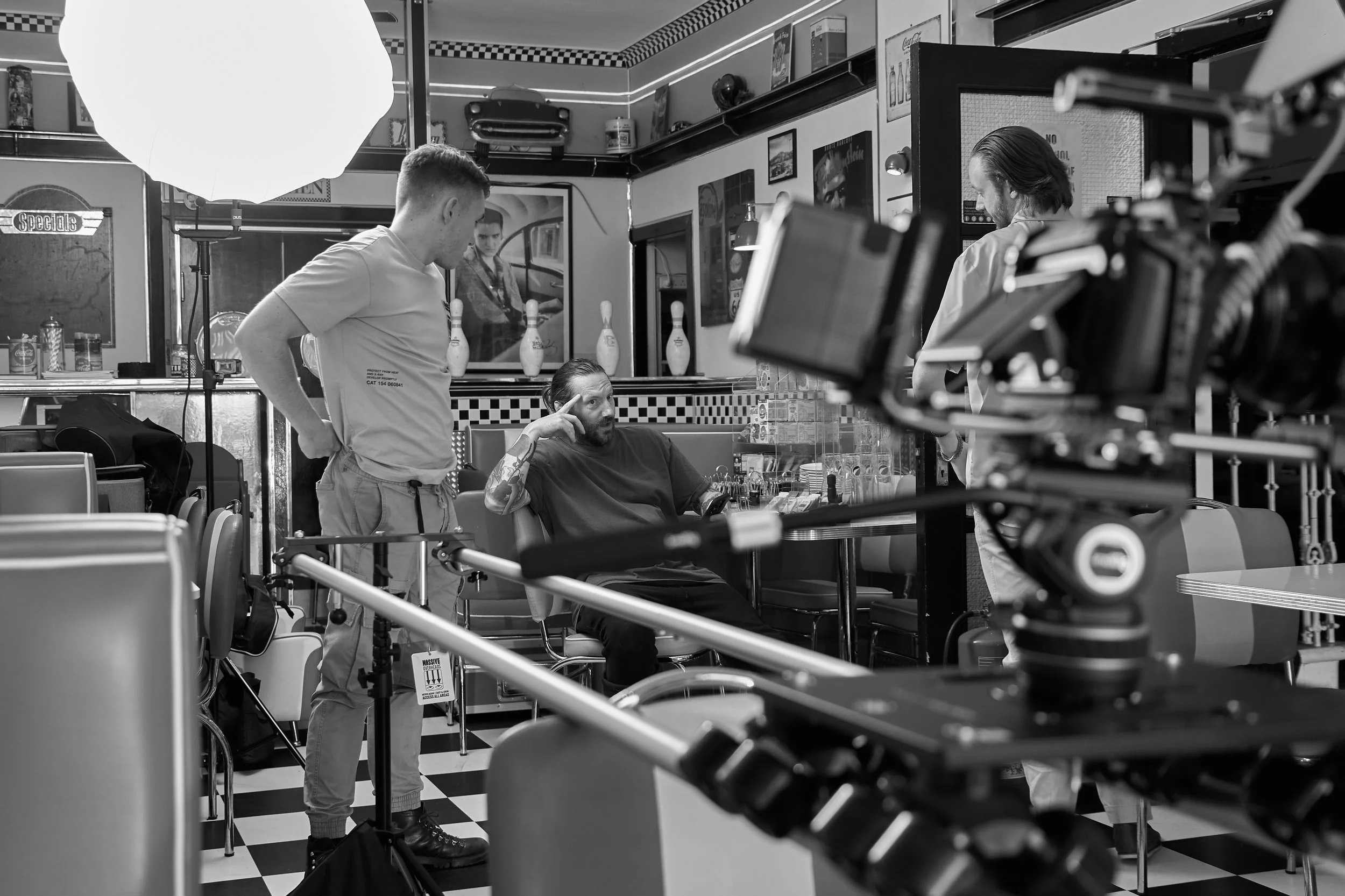 L1050988 NA INT Diner BTS.jpg