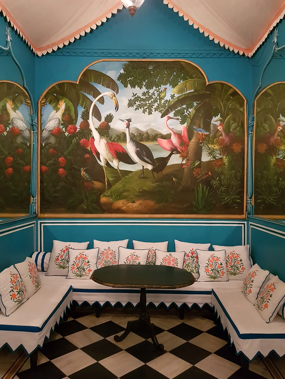 2 Bar Palladio in Jaipur, India. Interior design by Marie-Anne Oudejans, photograph by Sartek Kasliwal.jpg