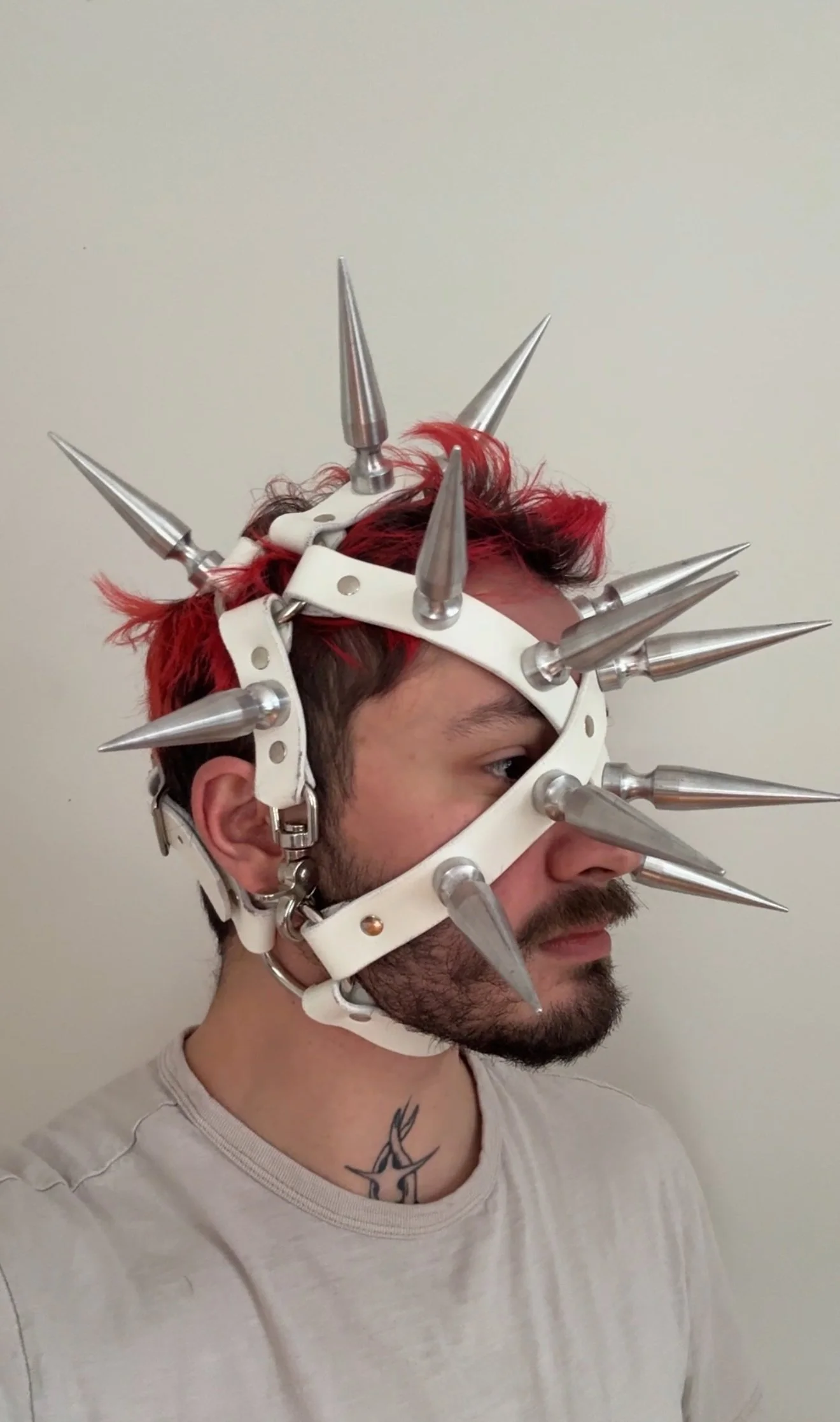 White Hound Mask - Sample