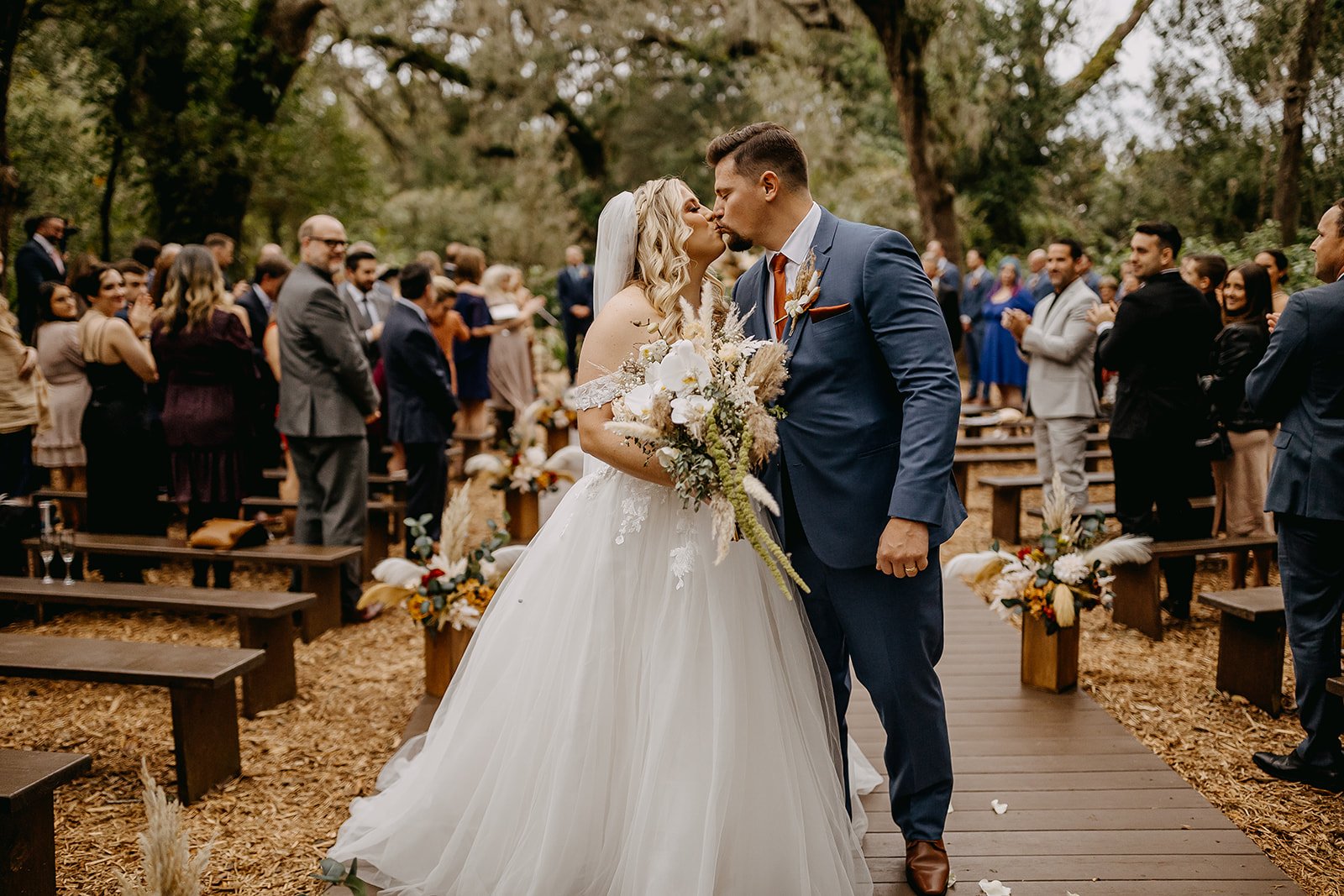 Tampa Wedding Photographer Rad Red Creative Cross Creek Ranch Wedding