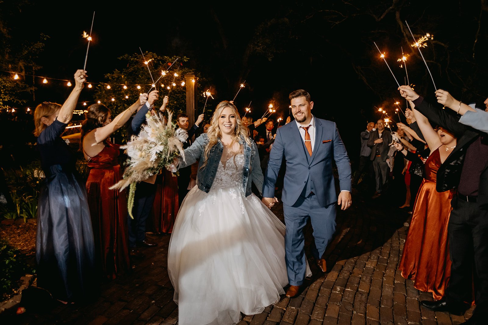 Tampa Wedding Photographer Rad Red Creative Cross Creek Ranch Wedding