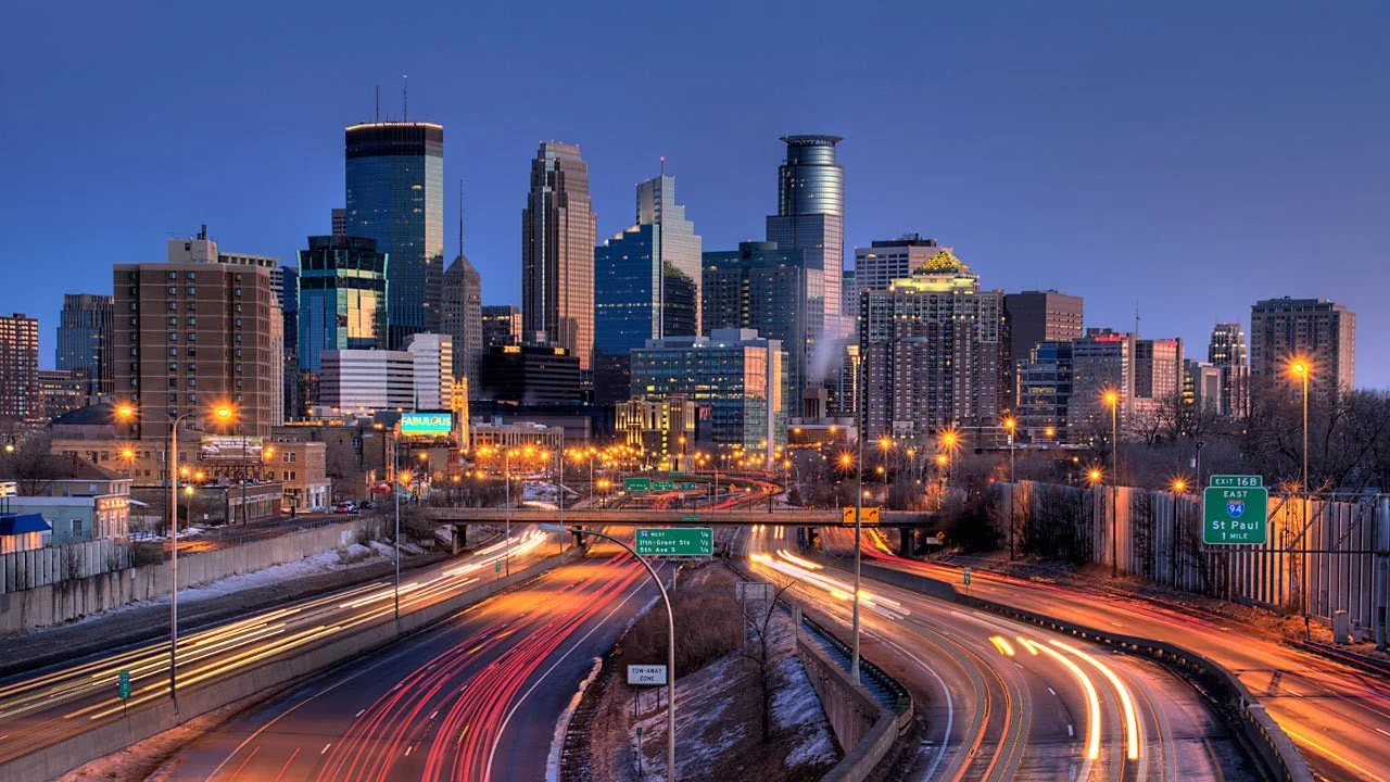 MinneapolisSkyline.jpg