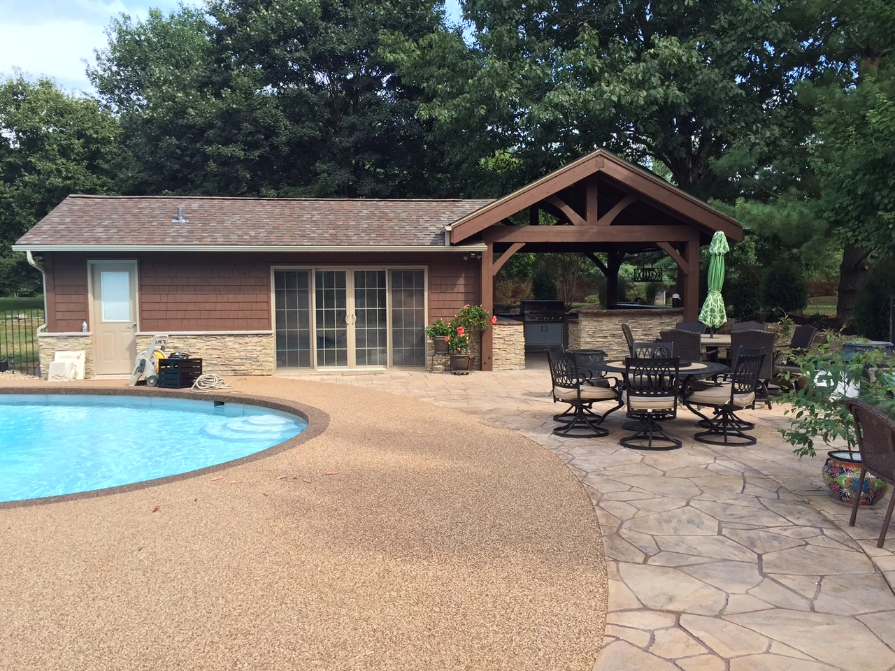  Full Featured Outbuildings&nbsp; 