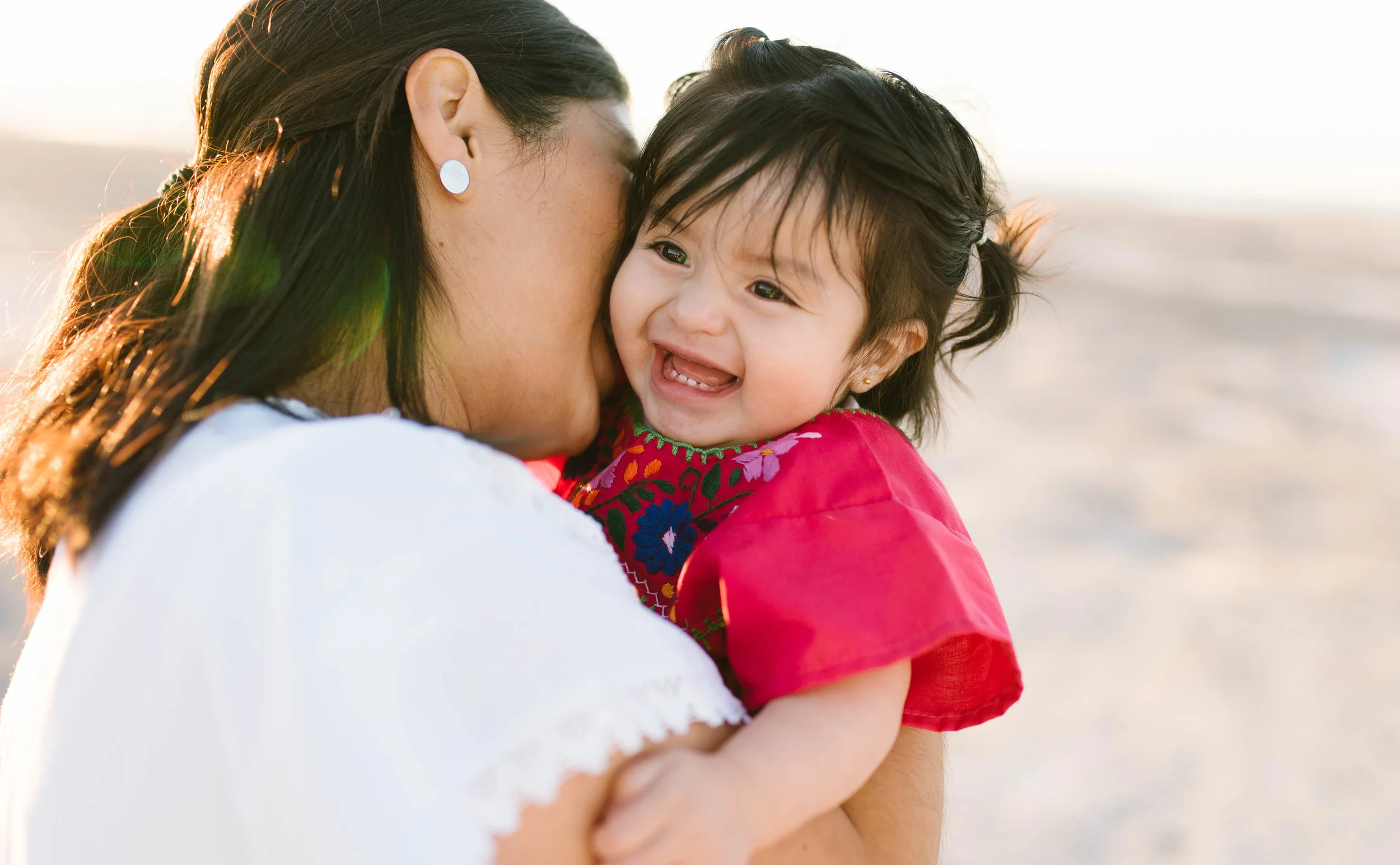 MOMMYANDMEINDIEMATERNITYSESSIONONTHEBEACH.jpg10.jpg