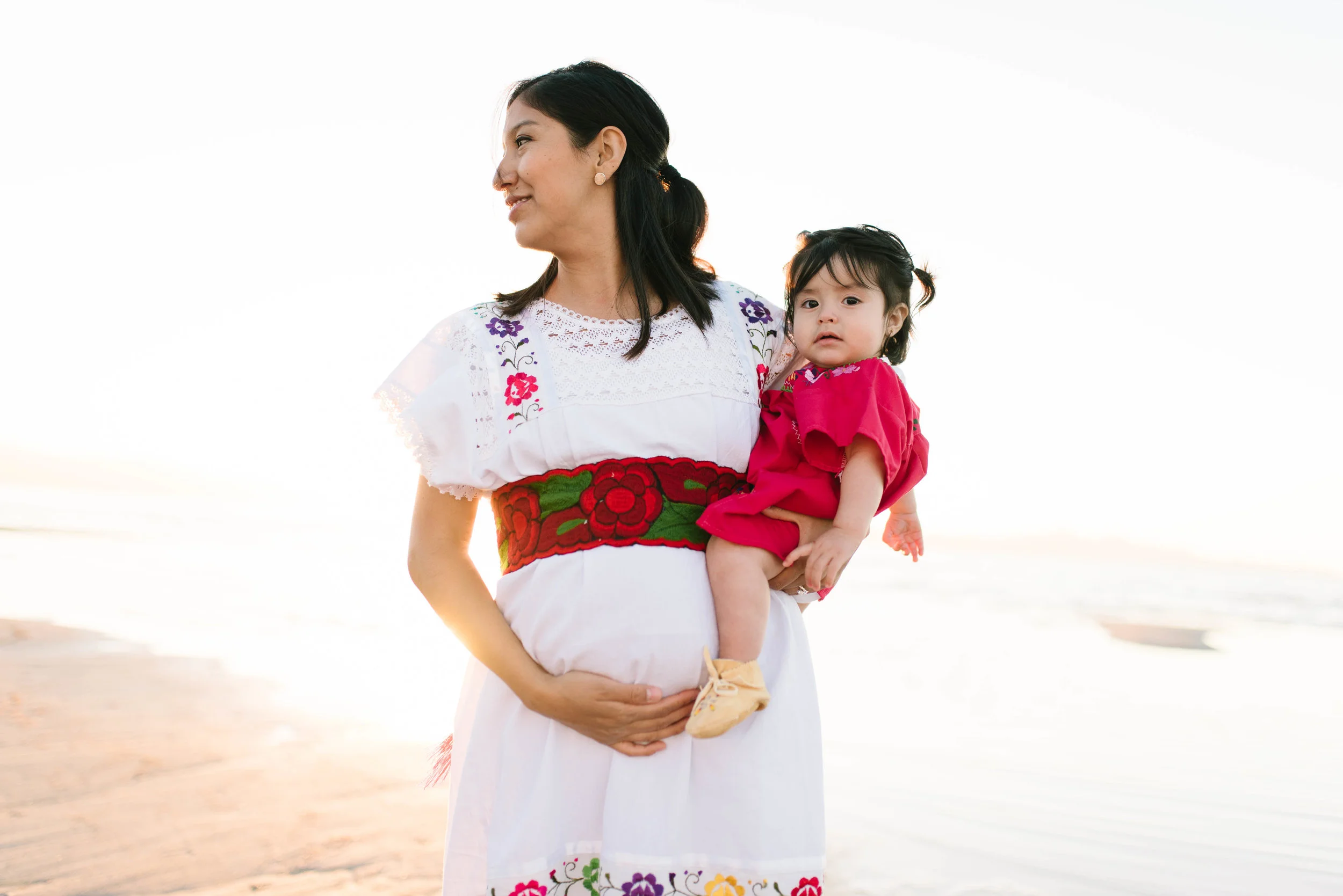 MOMMYANDMEINDIEMATERNITYSESSIONONTHEBEACH.jpg12.jpg