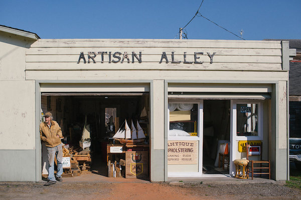 Artisan Alley | Galleries in the Historic Victorian Village of Ferndale California.jpeg