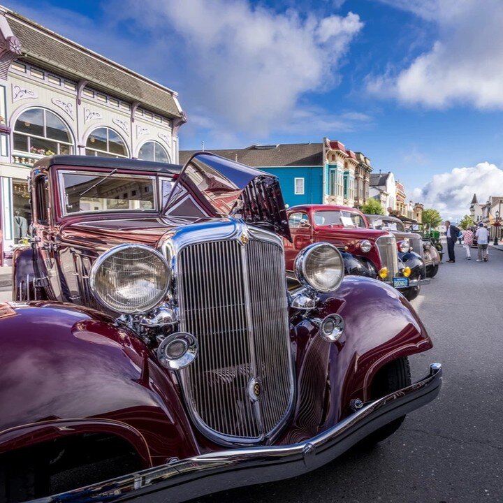 Get ready to @VisitFerndale for Ferndale Concours on Main! Experience vintage motorcars on an authentic, historical boulevard on Concours Day, Sunday September 11th:
- The &ldquo;field,&rdquo; opens for vehicle placement at 7:00am
- Judging 10:00am-1
