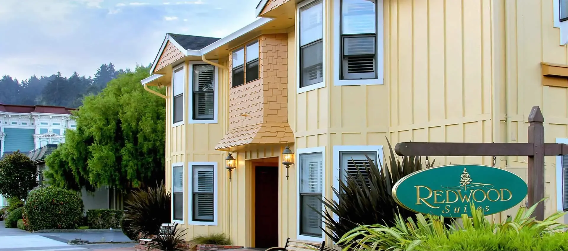 redwood-suites-front Courtesy.webp