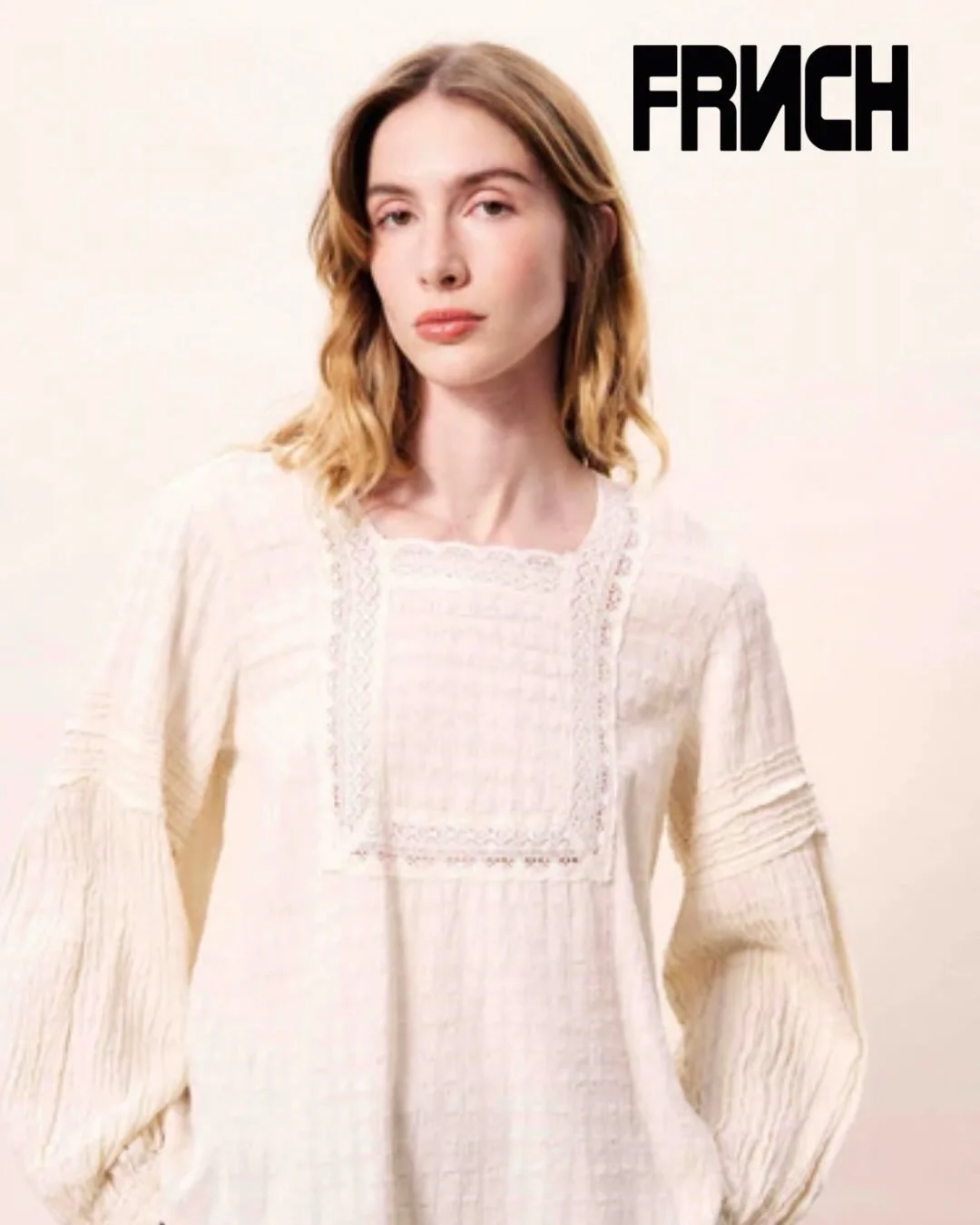 FRNCH - Teahura Blouse. Cotton Blouse With Lace Details And Puff Sleeves.