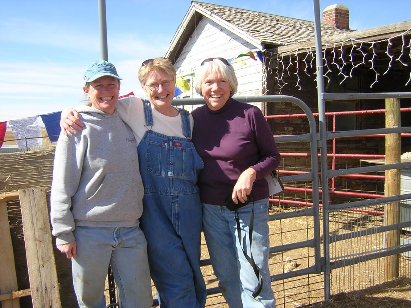 From left to Right: Sarah Hagemeister, Julie Bishop, Flo Olsen