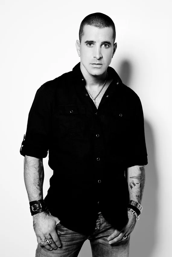 stuartpettican-4e371b8ce66819.jpg