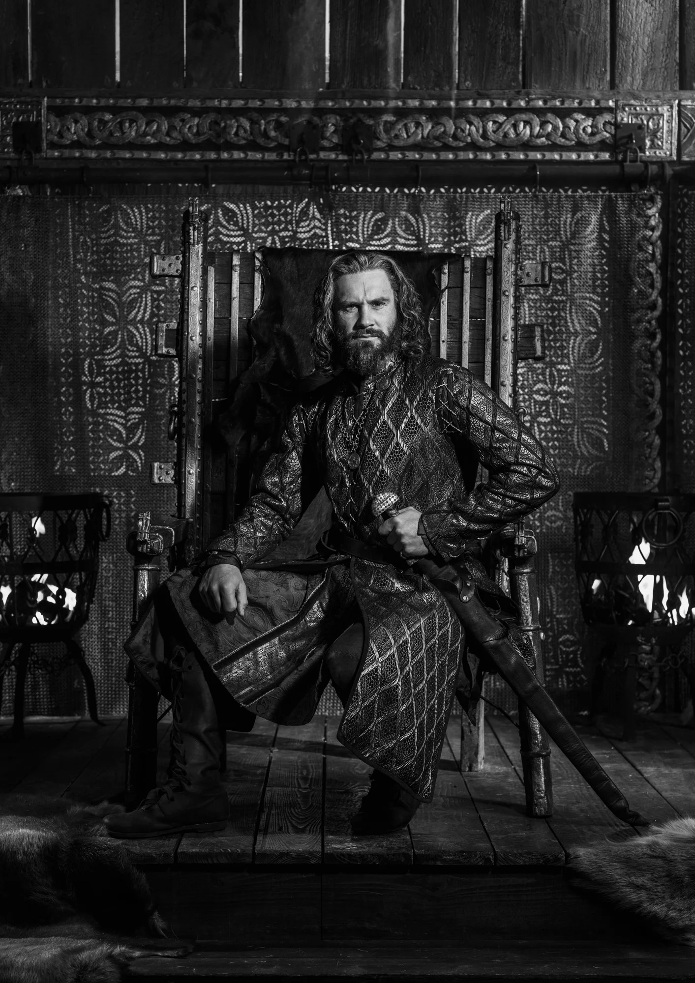 THRONE_ROLLO_0104.jpg