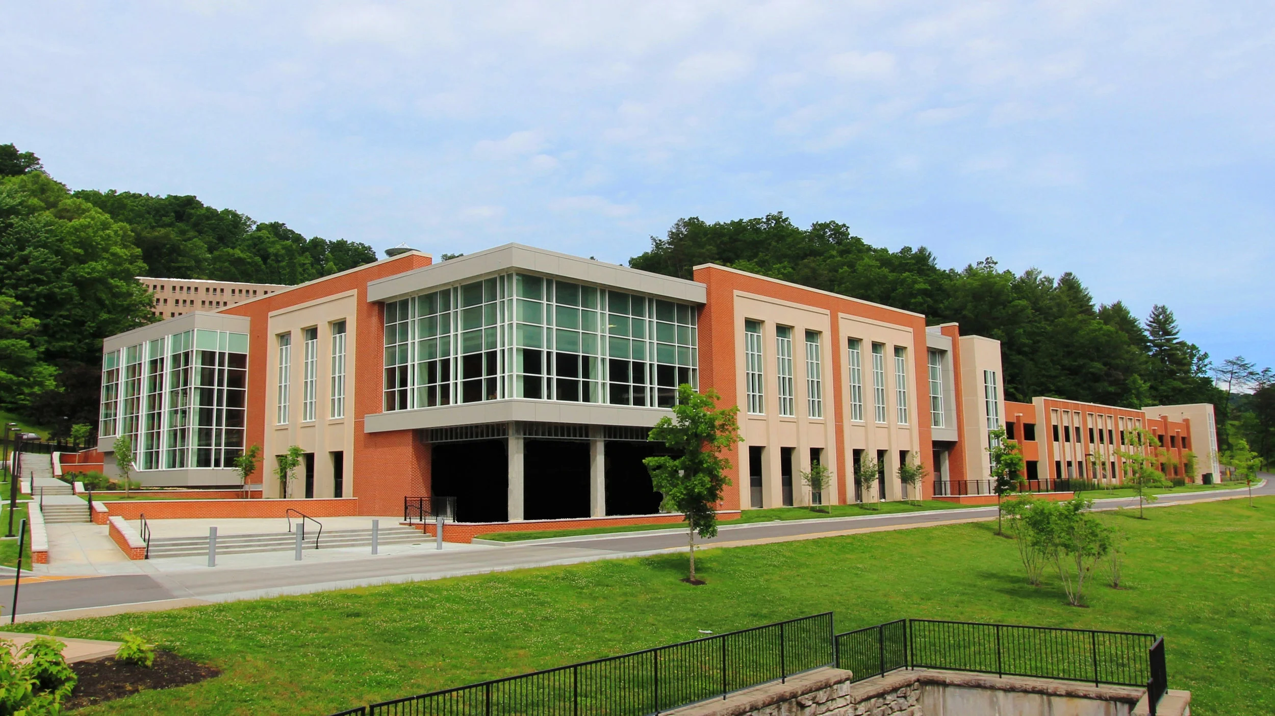 Architect: EOP Architects