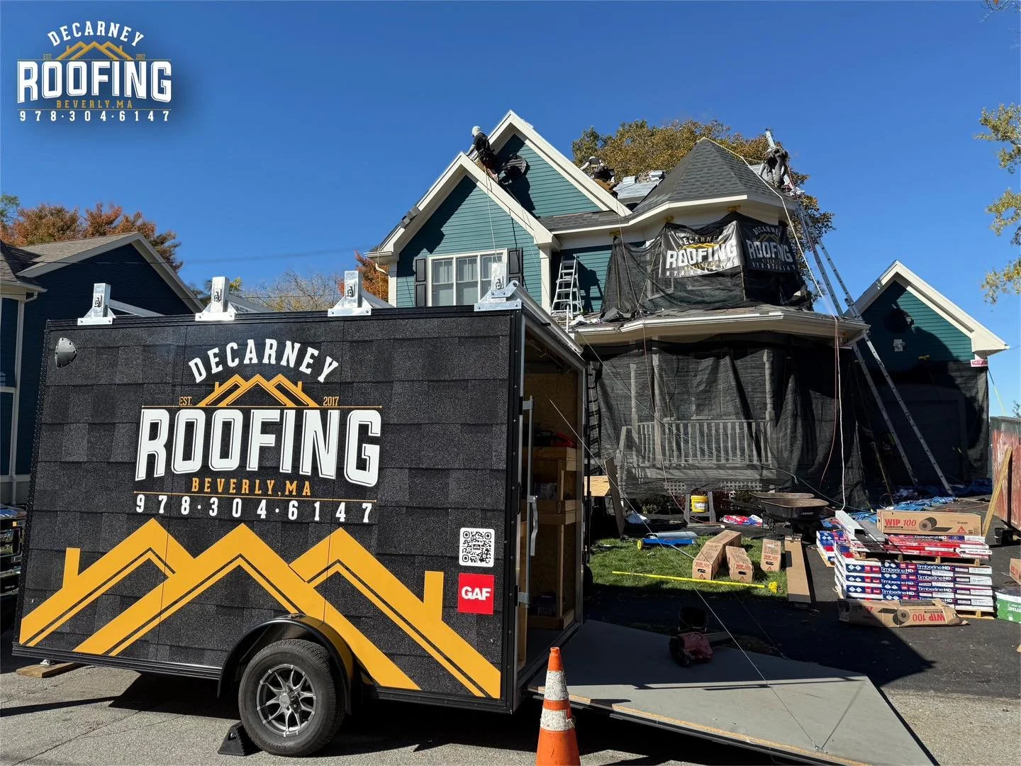 🚂 The DeCarney Roofing train is rolling right through the schedule, one happy customer at a time! 💪
#DeCarneyRoofing #IpswichMA #GAFRoofing #DeCarneyDidIt #TheDeCarneyDifference
