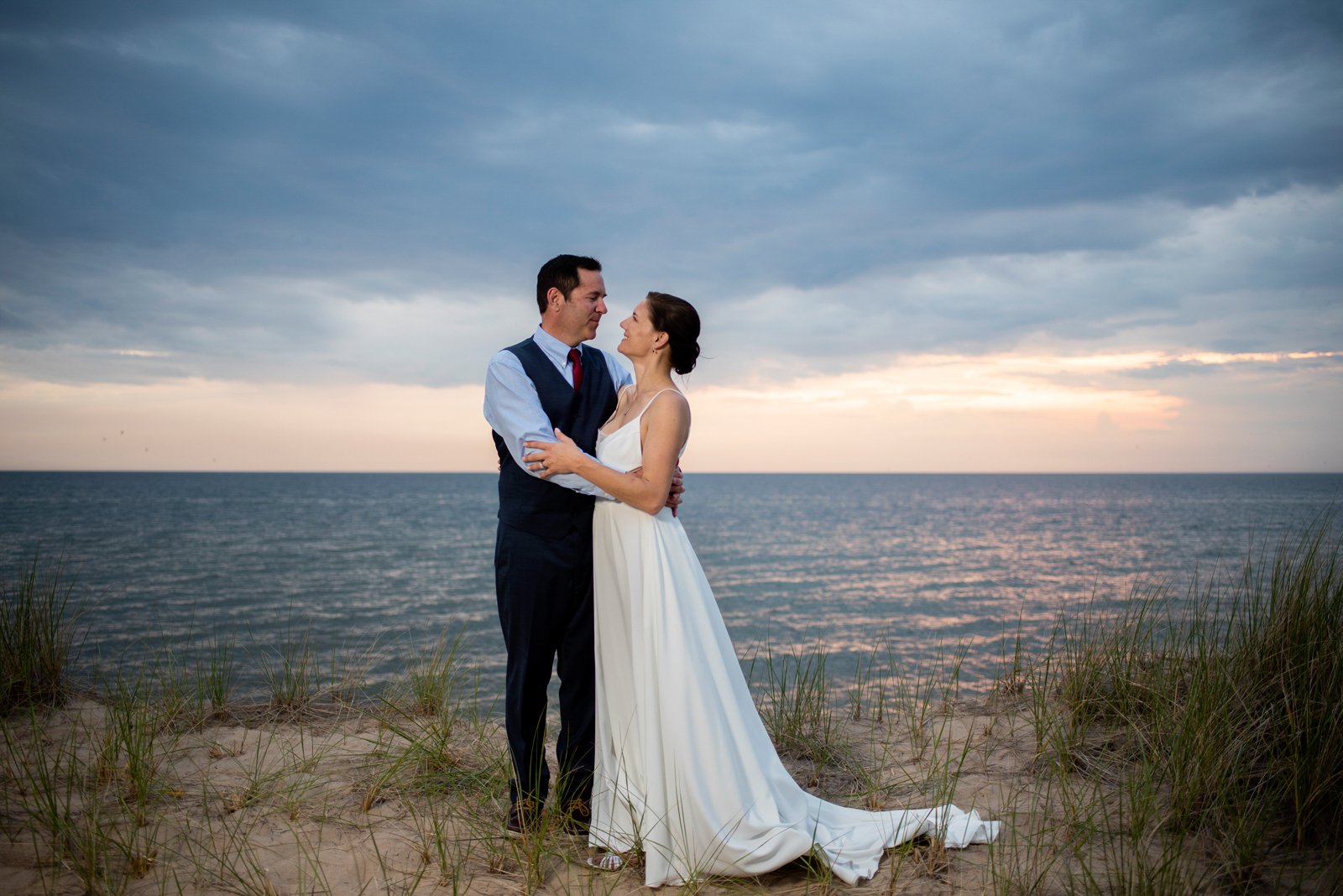 West Michigan Wedding Elopement Portrait Photographer Muskegon Grand Rapids Grand Haven Lifestyle (11).jpeg