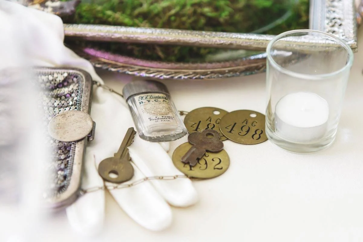 Rent My Dust Vintage Table Decor