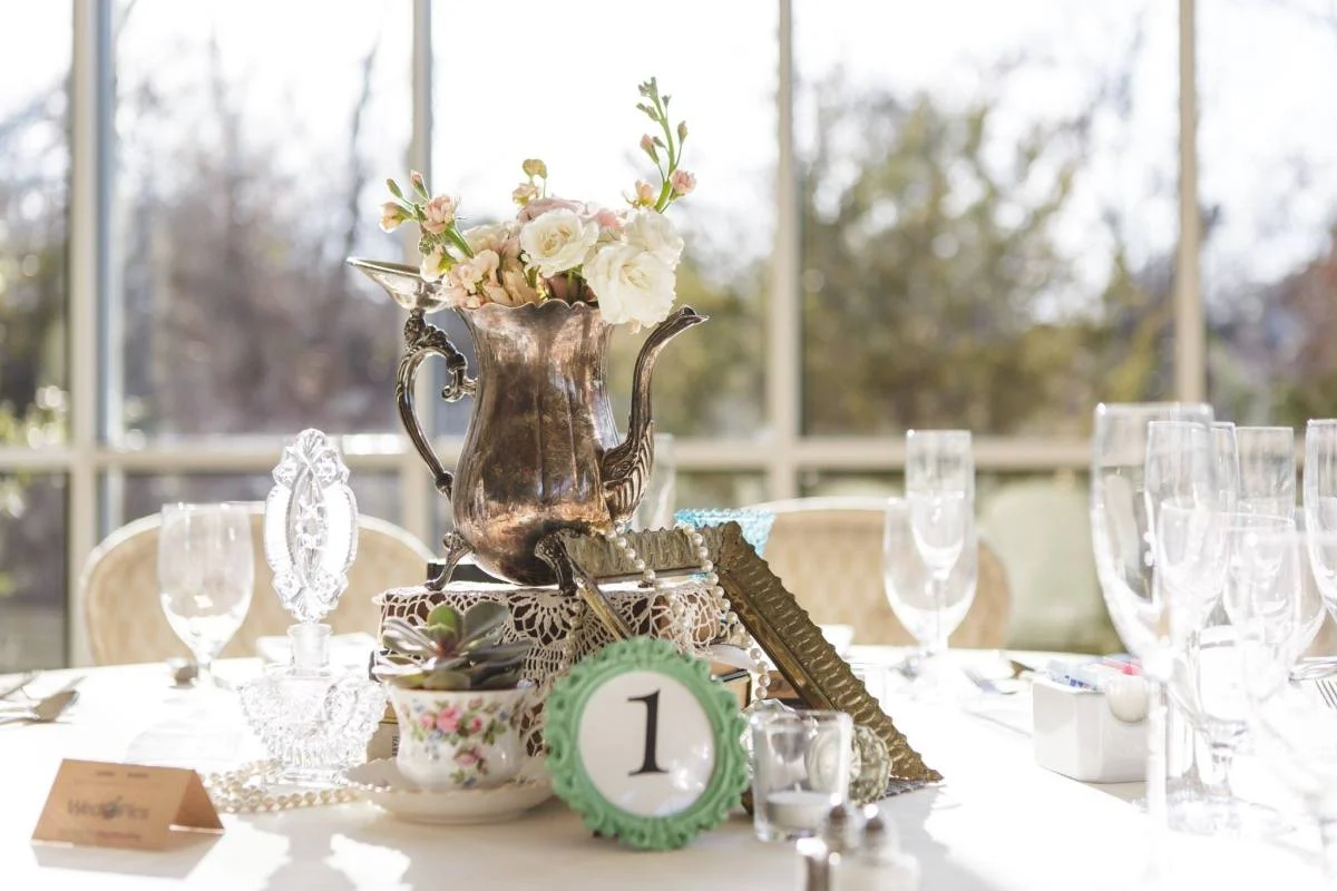 Rent My Dust Vintage Table Decor