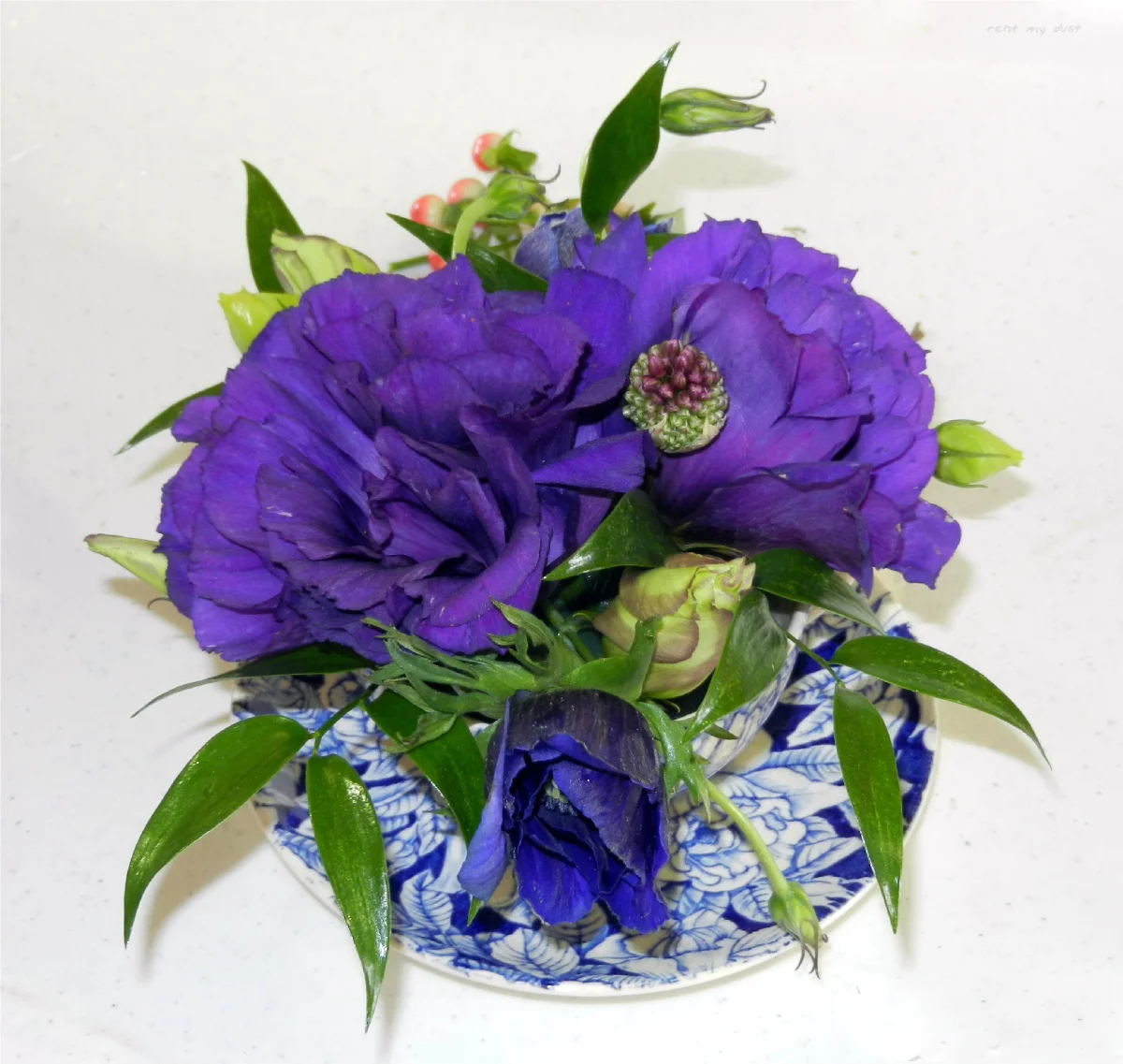 Travel Themed Table Decor