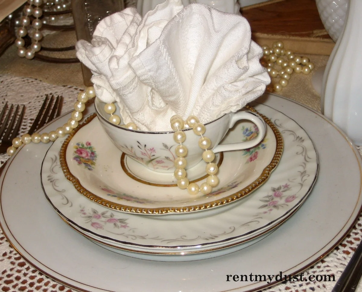 Teacup & Saucer
