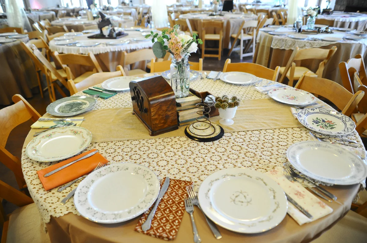 Mismatched China ~ Lindsay's Wedding
