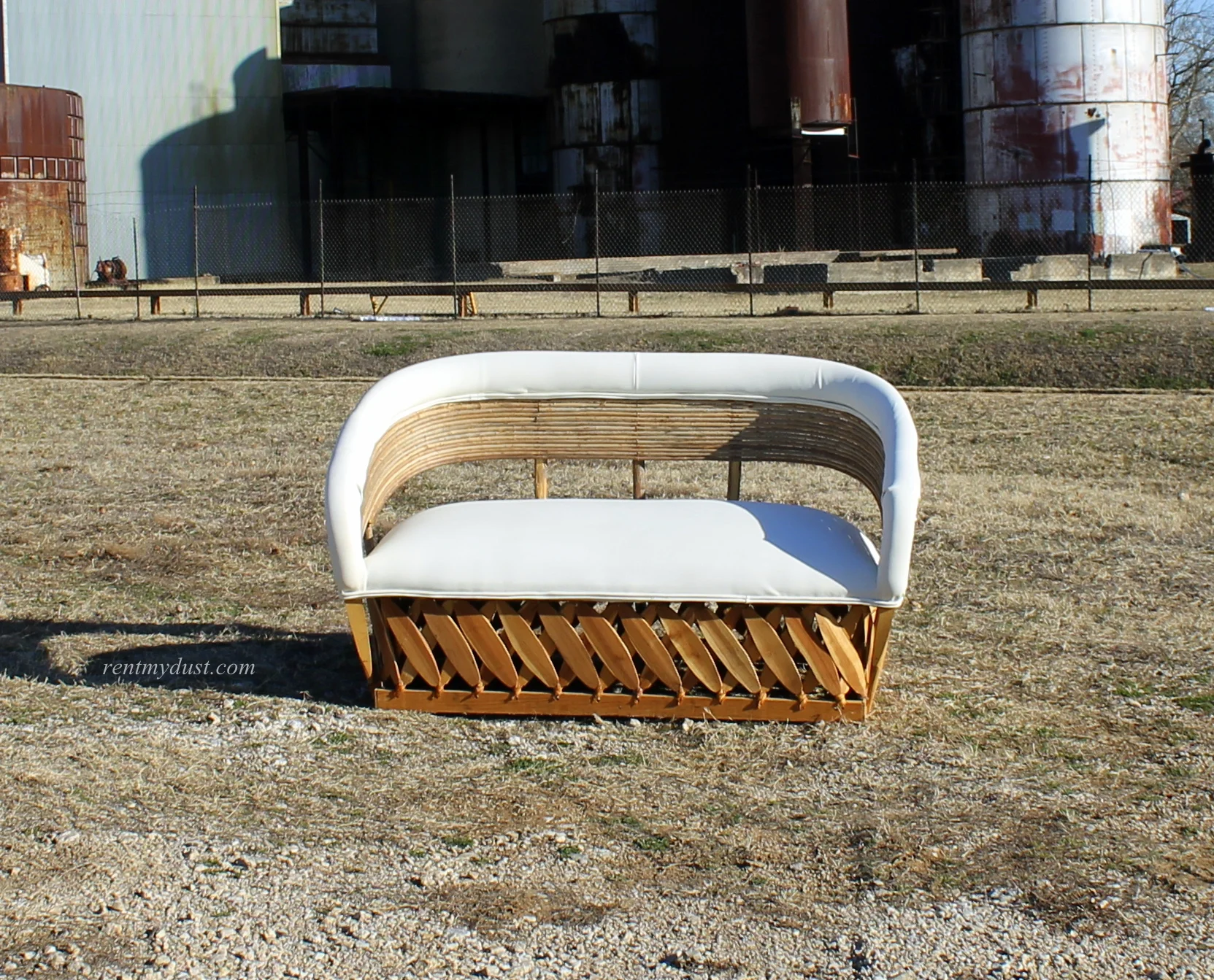 taos loveseat settee_rent my dust.jpg