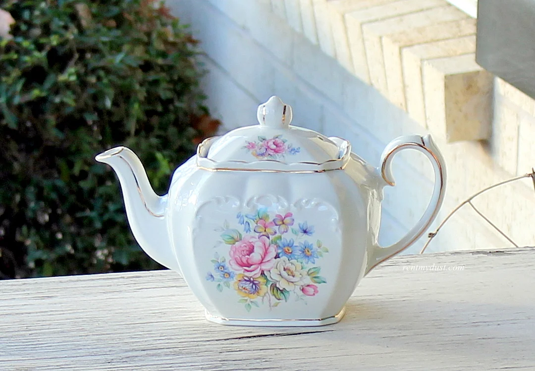 multi_floral_sadler teapot.jpg