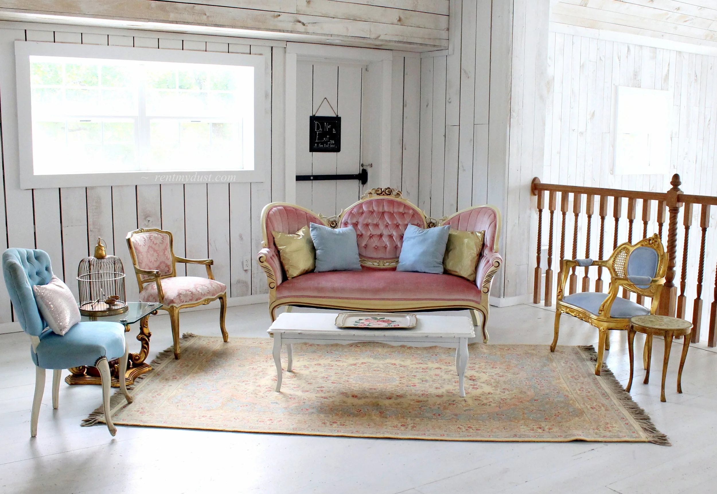 pink_blue_lounge area 2_a.jpg