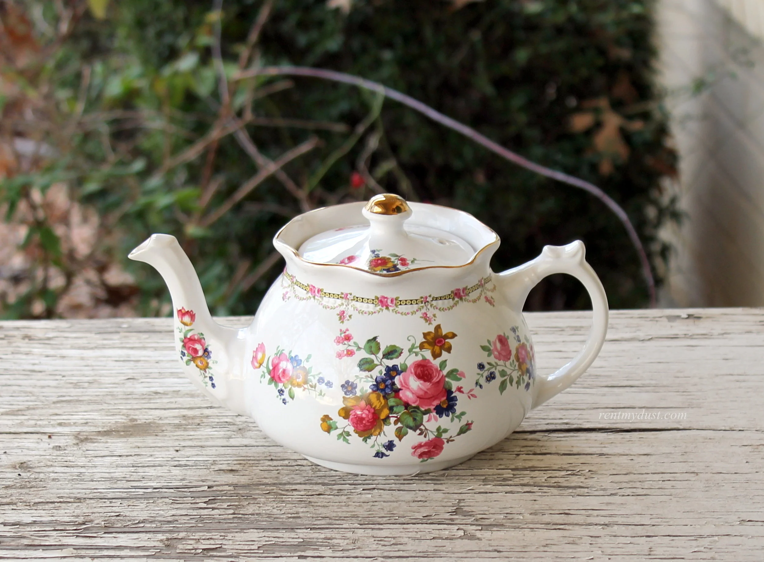 arthur_botanical_teapot.jpg