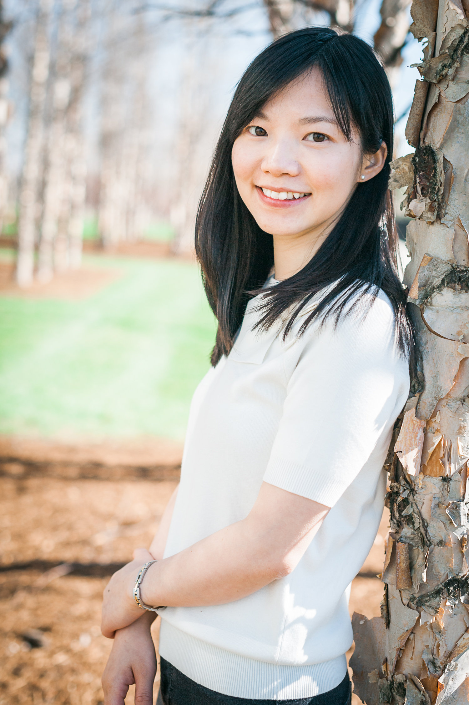 Lu Teng is a Postdoctoral Fellow at University of Antwerp's Center for Philosophical Psychology. In September 2017, she will join NYU Shanghai as an Assistant Professor of Philosophy. Her primary research interests are epistemology and the philosophy of mind.