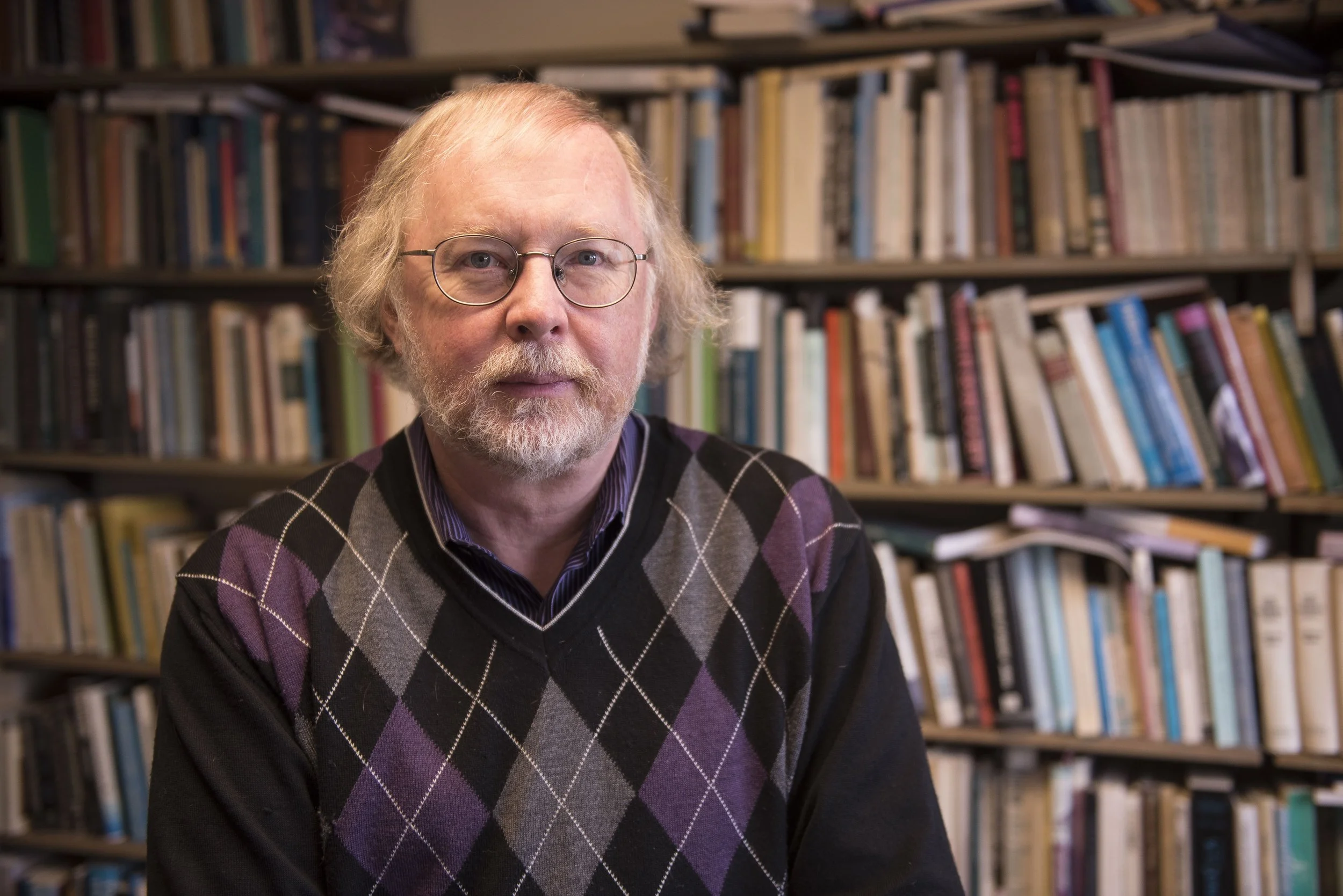 James O. Young, FRSC, is Professor of Philosophy at the University of Victoria. He recently edited a collection of essays, Semantics of Aesthetic Judgements (Oxford, 2017) , and some of his essays on philosophy of music has been translated into Spanish as Filosofía de la Música. Respuestas a Peter Kivy ( Calanda, 2017) .