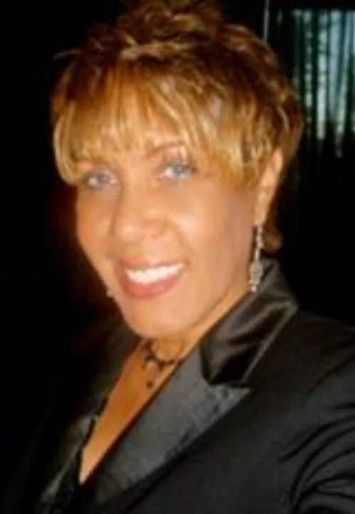 Naxon-Consulting-Carolyn-van-Brunt-testimonial-for-Lenore-Naxon.jpg