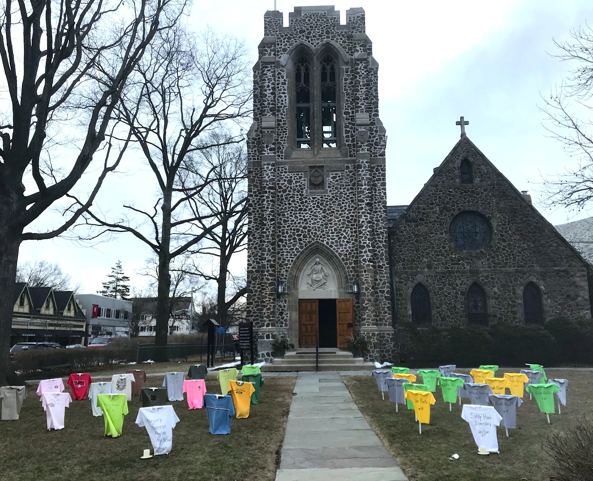 St. James Episcopal Church in Montclair, N.J., dedicated a T-Shirt Memorial for Marjory Stoneman Douglas High School in Parkland, Florida on Sunday, February 18. It will stay on the lawn through Lent. (Photo: Sharon McCloskey)