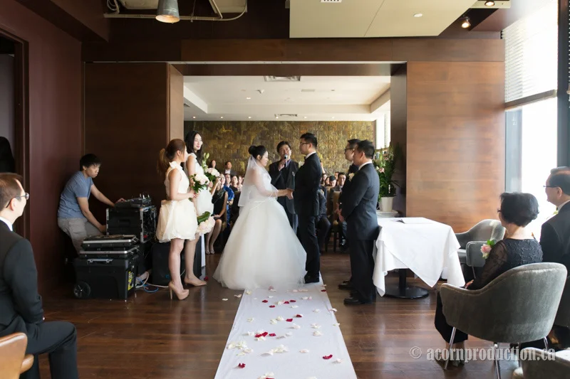 05-canoe-restaurant-toronto-wedding-venue
