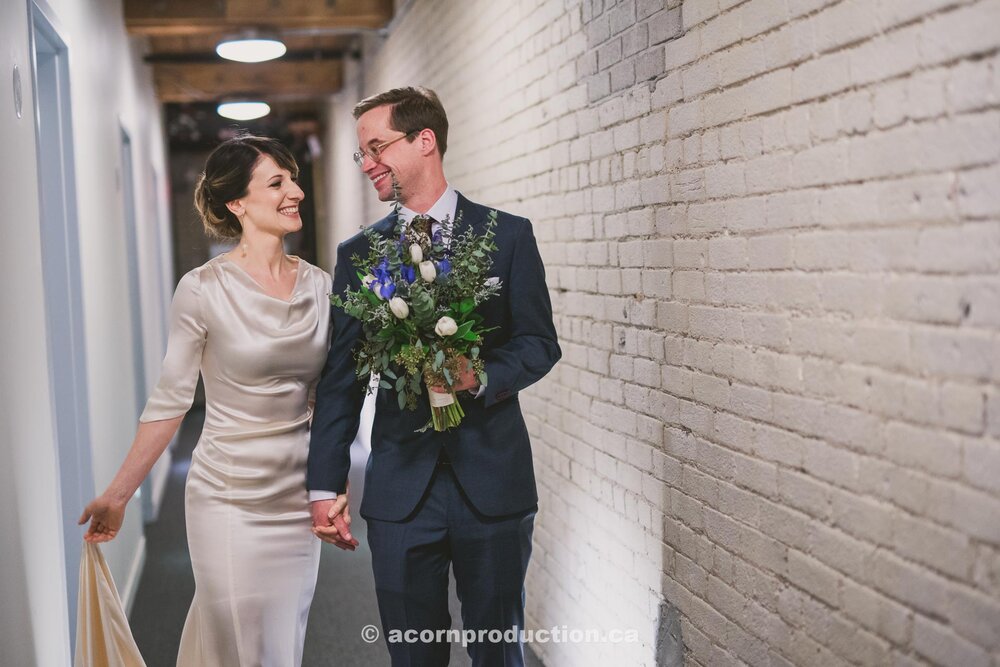 34-newly-wed-in-hotel-ocho-toronto.jpg