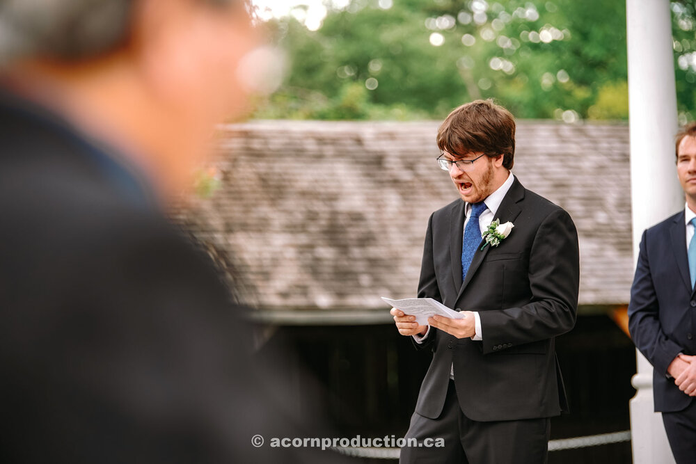 black-creek-pioneer-village-outdoor-wedding-ceremony-06.jpg