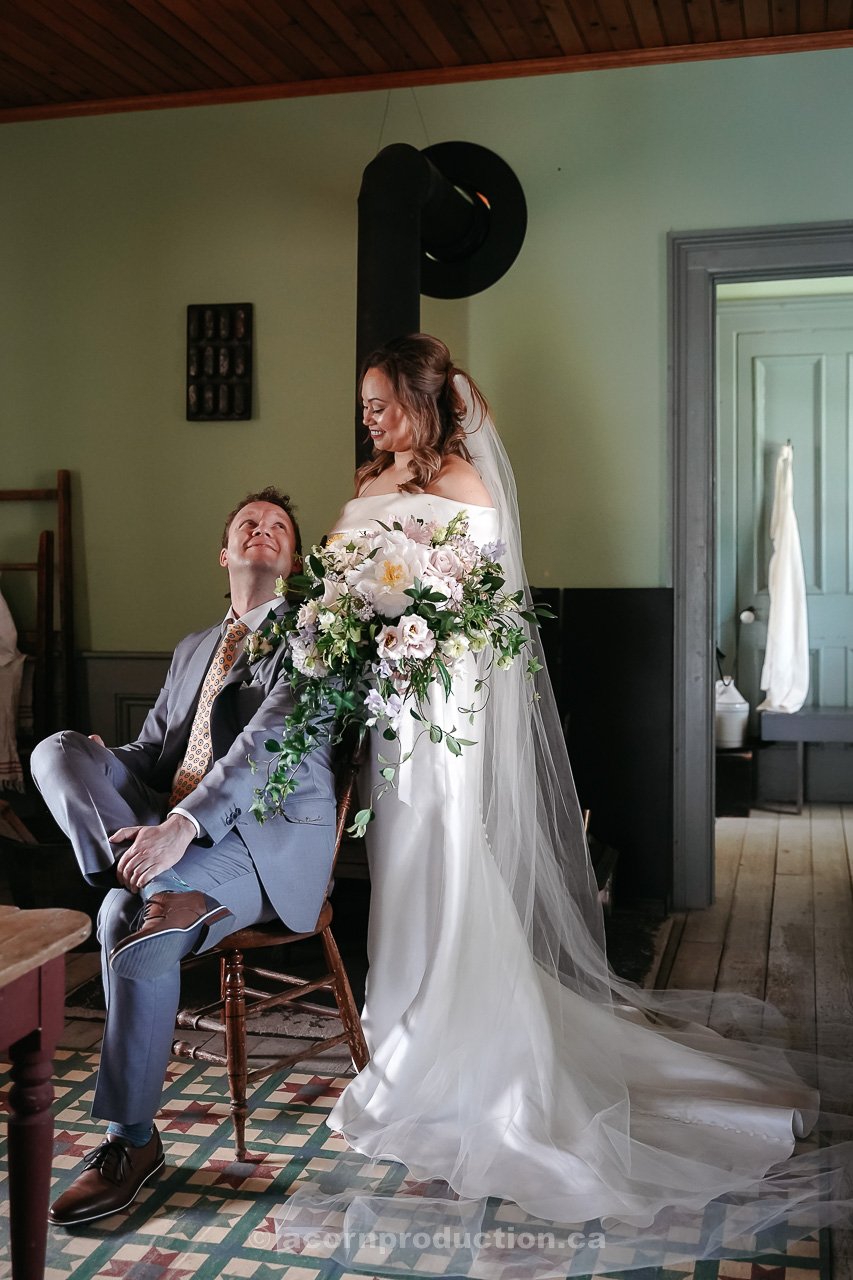 116-bride-groom-inside-victorian-farmhouse-stouffville-museum.jpg