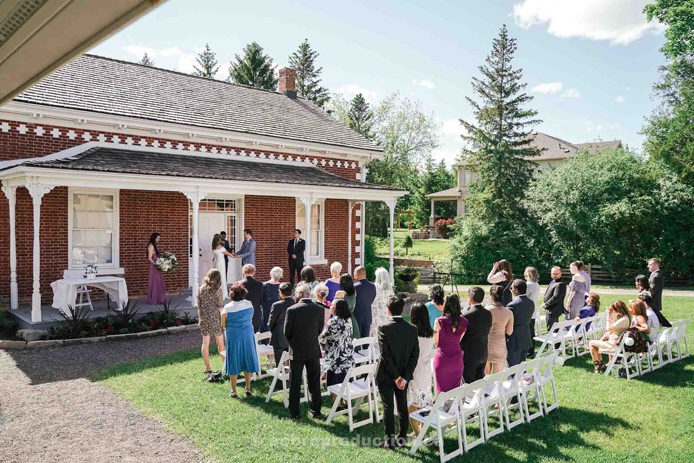 154-stouffville-museum-summer-wedding.jpg