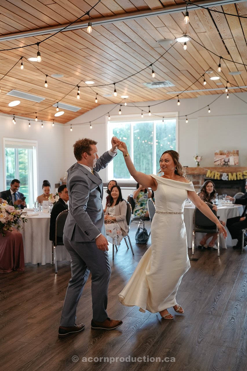 173-bride-and-groom-first-dance-at-stouffville-museum-wedding-reception.jpg